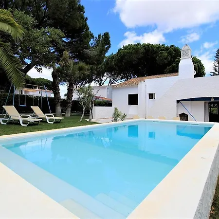 Villa Traditional With Pool By Homing Albufeira