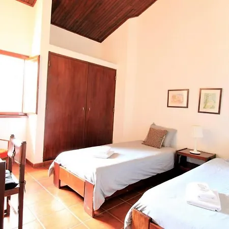 Traditional With Pool By Homing וילה