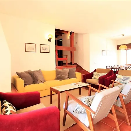 Traditional With Pool By Homing וילה *